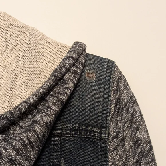 Free People Rumors Hooded Denim Jacket | M | Distressed Denim Knit Sleeves Goth - Picture 12 of 15